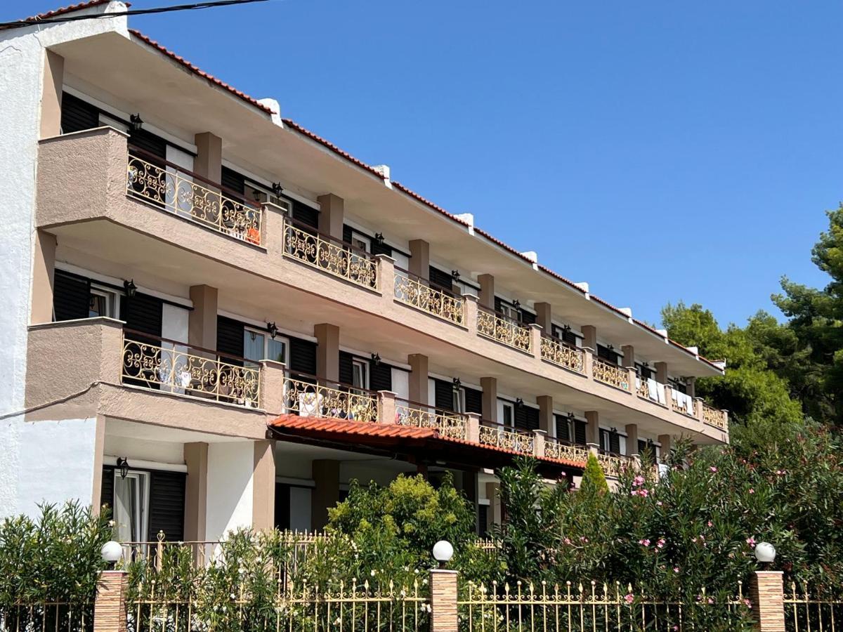 Porto Matina 호텔 메타모르포시 외부 사진
