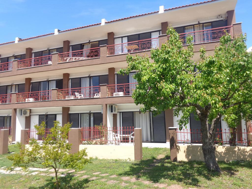 Porto Matina 호텔 메타모르포시 외부 사진