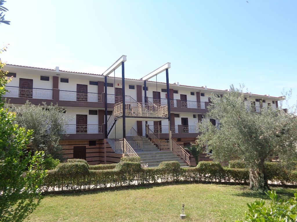 Porto Matina 호텔 메타모르포시 외부 사진